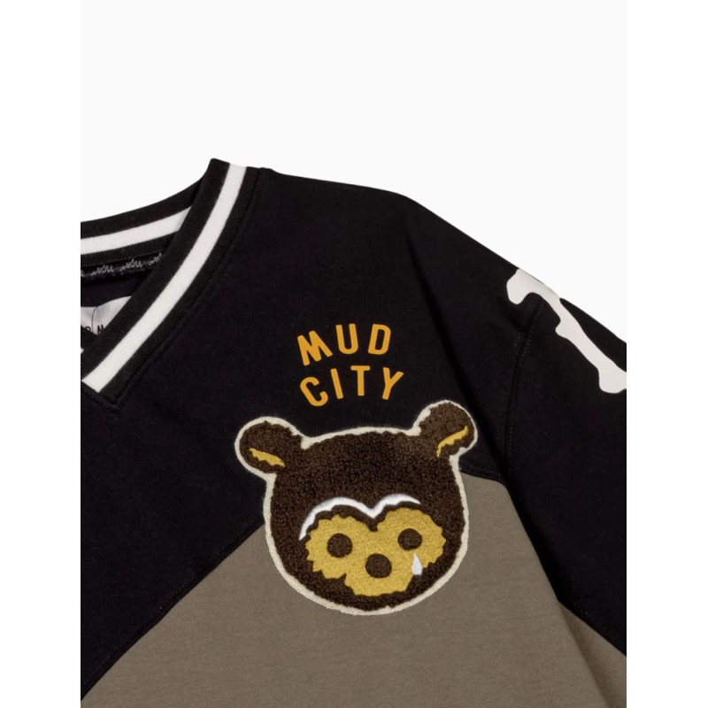 Camiseta Grimey MudS The Residence V Neck Oversized Black