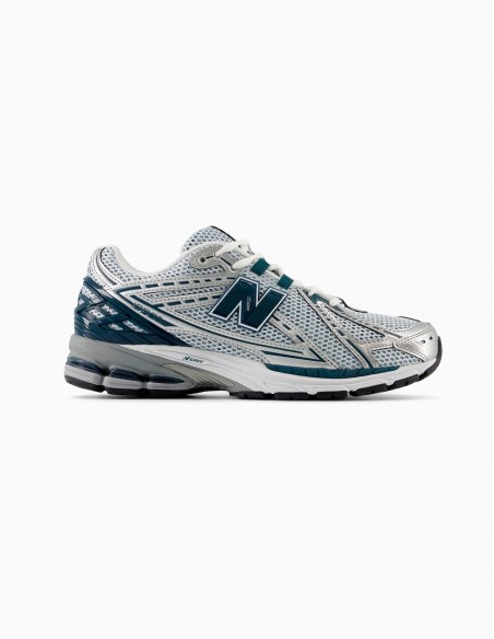ZAPATILLAS NEW BALANCE 1906R SILVER METALIC...