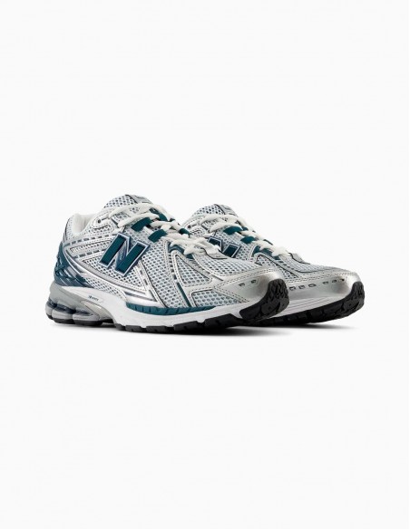 ZAPATILLAS NEW BALANCE 1906R SILVER METALIC...