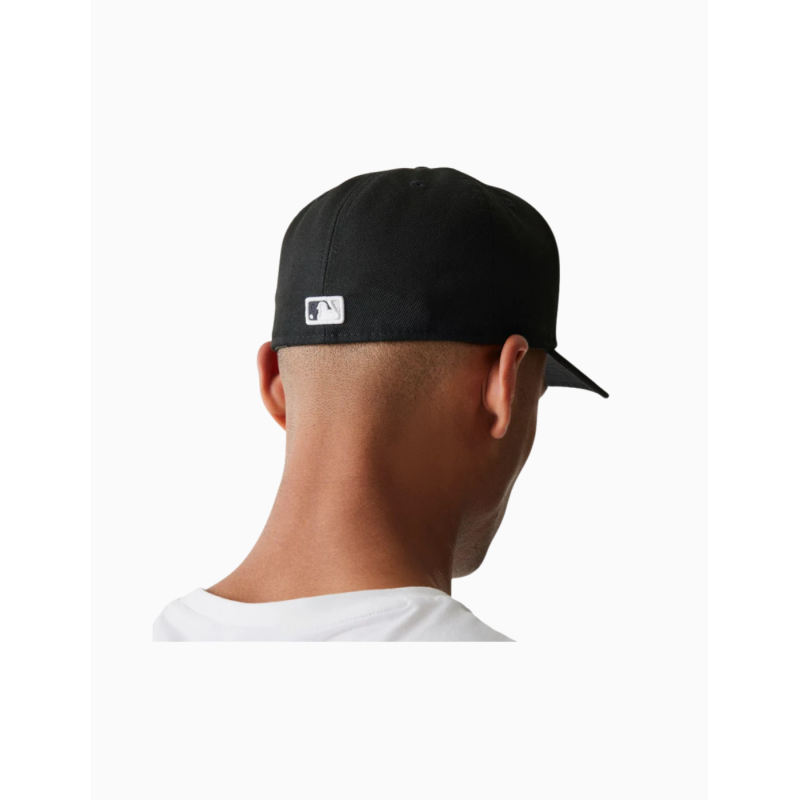 Gorra ajustada 59FIFTY negra oficial de los Chicago White Sox