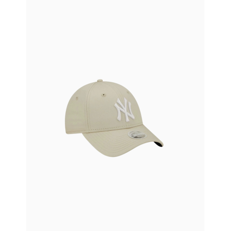 Gorra New Era New York Yankees League Essential Beige 9FORTY Mujer