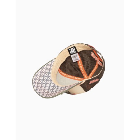 Gorra Capslab semicurva con acabados premium de Looney Tunes y Bugs Bunny