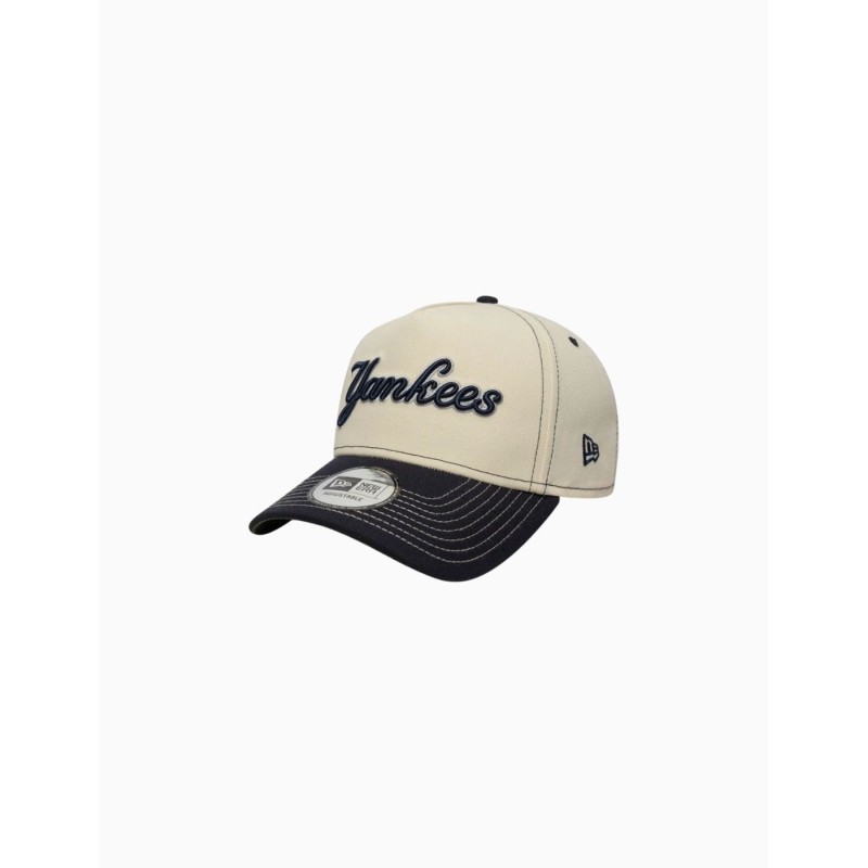 Gorra New Era MLB City Icon New York Yankees 9FORTY E-Frame Beige